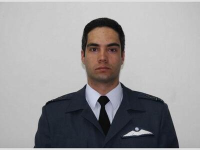 Ο σμηναγός Παναγιώτης Λάσκαρης Ο σμηναγό...