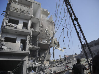 Το σφυροκόπημα της Γάζας- 2.500 στόχοι έ...