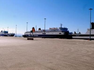 Αστυνομικοί έλεγχοι στο λιμάνι της Πάτρα...