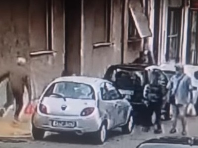 Πάτρα: Αναστάτωση στα Προσφυγικά- Ανήλικ...