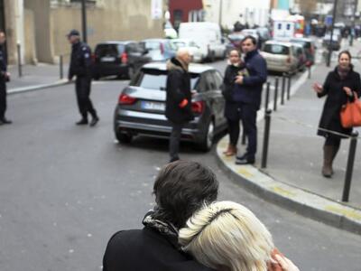 Αστερίξ και Οβελίξ τιμούν τα θύματα του ...