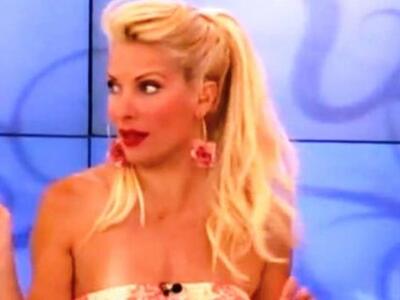 Έπεσε κάτω από τα γέλια η Ελένη Μενεγάκη...