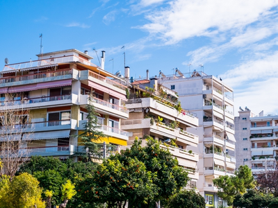 Εκατοντάδες εγκρίσεις δανείων για το «Σπ...