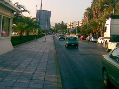 Πάτρα: Δεν στέκονται από την μπόχα οι κά...