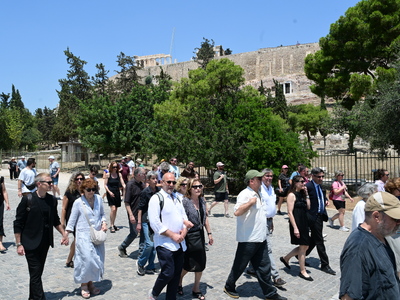 Ο τελευταίος αποχαιρετισμός στον σκηνοθέ...