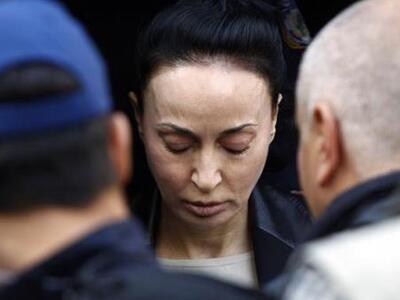 Ε λοιπόν, πολύ τη χάρηκα την απόδραση τη...