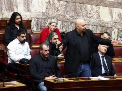 Δικογραφία για τους πυροβολισμούς βουλευ...