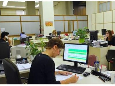 Επανεξέταση των όρων της αξιολόγησης ζητ...