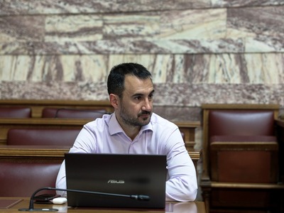 Αλ. Χαρίτσης: Η κυβέρνηση ολιγώρησε να ζ...