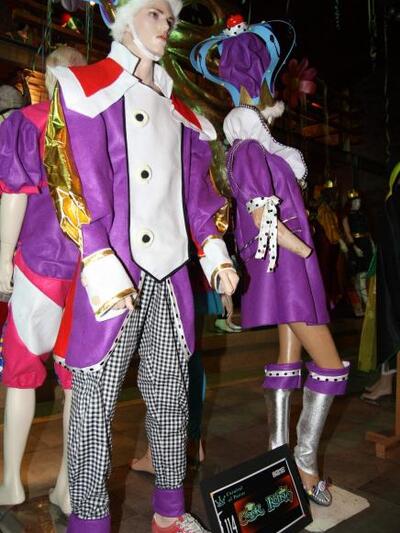 GROUP 114 - COOK KING