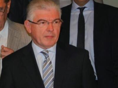 Λυκουρέντζος: Με βάση τη φαρμακευτική δα...