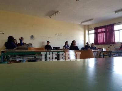 Επιμένει η Νίκη Κεραμέως στην onilne μετ...