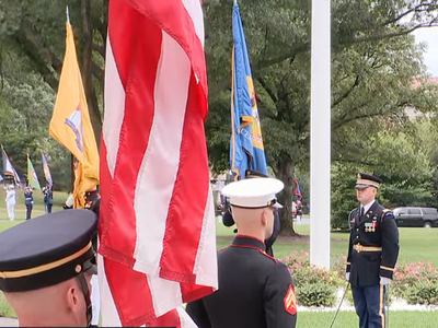 Η συνάντηση ολοκληρώθηκε, παραμένουν στο...