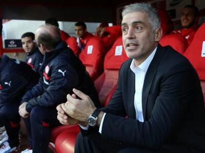 Νίκη με τον Νικοπολίδη στον πάγκο για το...