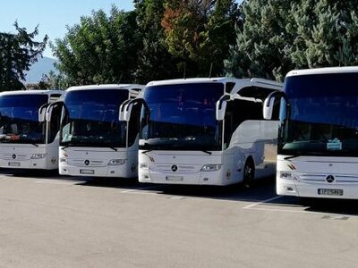 SOS από τα τουριστικά λεωφορεία λόγω πολ...