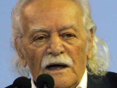 Πάτρα: Ομιλία Μ. Γλέζου στην πλατεία Γεωργίου