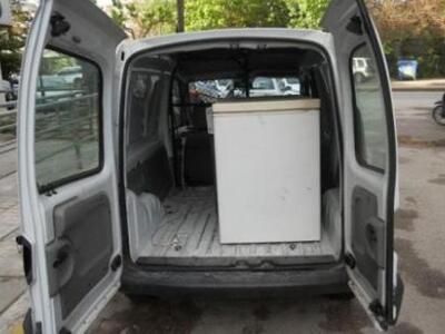 Εύβοια: Έκλεψαν αυτοκίνητο και καταψύκτη...