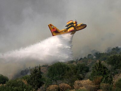 Φωτιά στο Ανεμοχώρι Ηλείας -Μεγάλη κινητ...