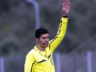 Ορίστηκαν οι διαιτητές της πρώτης αγωνισ...