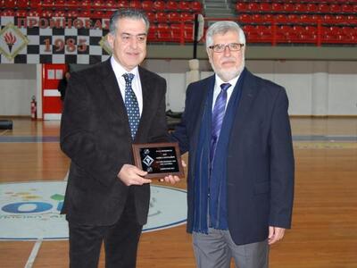 Ο Ταμίας της ΕΣΚΑ-Η Δημήτρης  Ρόζης, βρα...