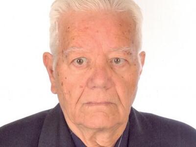 Δεν έχει τόπο η λύπη να σταθεί  να πλέξε...