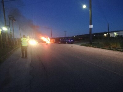 Δυτική Ελλάδα: Αυτοκίνητο τυλίχθηκε στις...