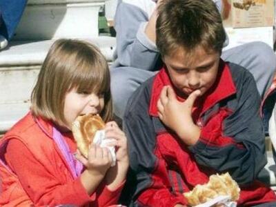 Έλληνες και Κύπριοι δάσκαλοι δίνουν... κ...
