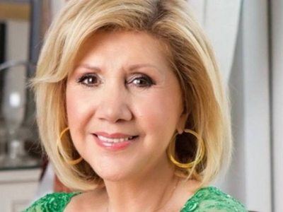 Λίτσα Πατέρα: Μπήκαν στο εξοχικό μου κι ...