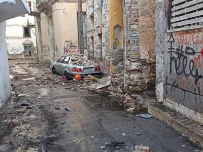 Σεισμός στη Σάμο: Ένας 14χρονος τραυματί...