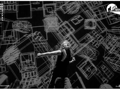 Το θέατρο act παρουσιάζει από σήμερα και...