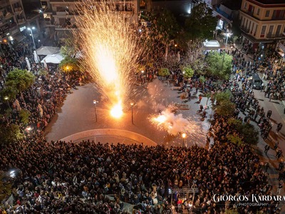 Αγρίνιο: Eκρηκτικό θέαμα από τους χαλκου...