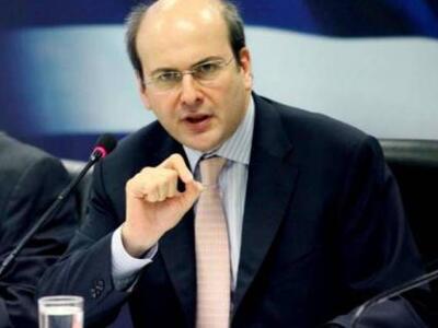 Χατζηδάκης: Απολύσεις για να μην εκτροχι...