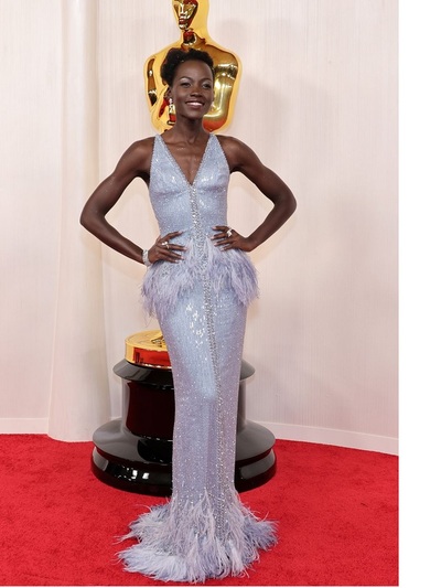 Λουπίτα Νιόνγκο με Armani