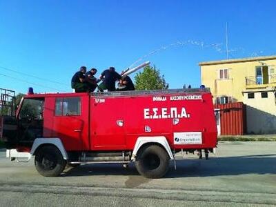 Πολιτιστική Δράση Δ.Ε. Βραχανιίκων: Κάτω...