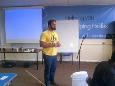 Ο Ελληνας ακραίος ισλαμιστής ιμάμης που....