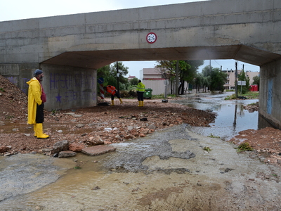 Πλημμύρες στην περιοχή της Νέας Περάμου ...