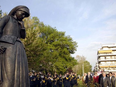 Ελληνίδα Μάνα!