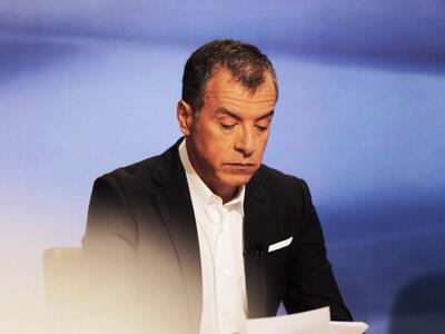 Σε εξέλιξη η συνέντευξη Τύπου του Σταύρο...