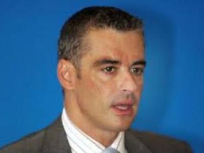 Πού ήταν ο Άρης και δεν πήγε να ψηφίσει ...