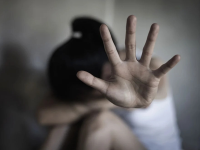 Πάτρα: Τέσσερις ανήλικες ανάγκασαν 13χρο...