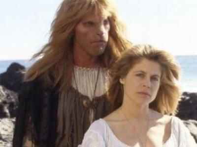 Αγνώριστη η "Πεντάμορφη" Λίντα Χάμιλτον