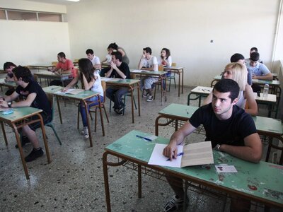 Η ΟΛΜΕ καλεί σε αποχή τους βαθμολογητές ...