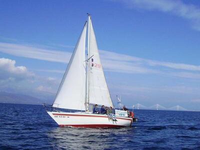 Άρχισαν οι εγγραφές στη σχολή του Ιστιοπ...