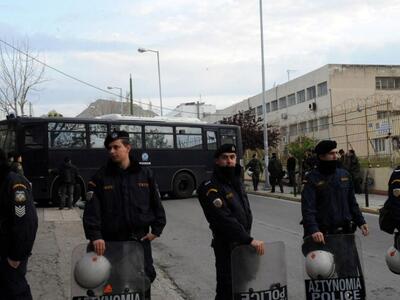 Διακόπηκε για τις 7 Μαΐου η δίκη της Χρυ...