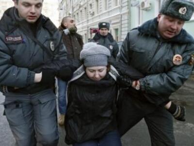 Τουλάχιστον 23 συλλήψεις σε διαδηλώσεις ...