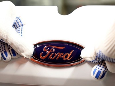 Η Ford καταργεί 7.000 θέσεις εργασίας σε...