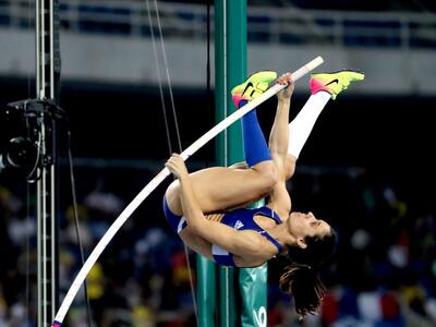 Γιορτή στη Φιλοθέη με τη Στεφανίδη να &q...