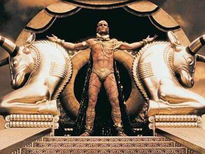 Εμπορικά μεγαθήρια καταφθάνουν στις κινη...