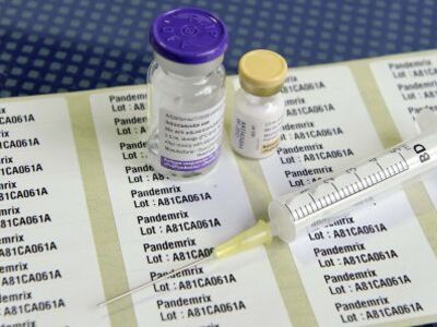 Έγιναν χθες τα πρώτα εμβόλια στην Ελλάδα