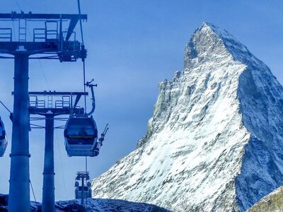 Ελβετία: Εντοπίστηκαν τα λείψανα ορειβάτ...